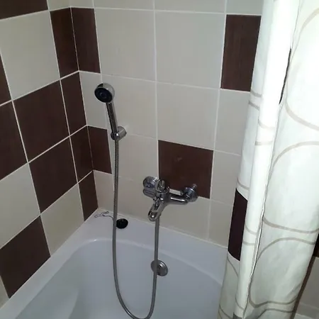 Qt Da Gomeira-casa Da Ria